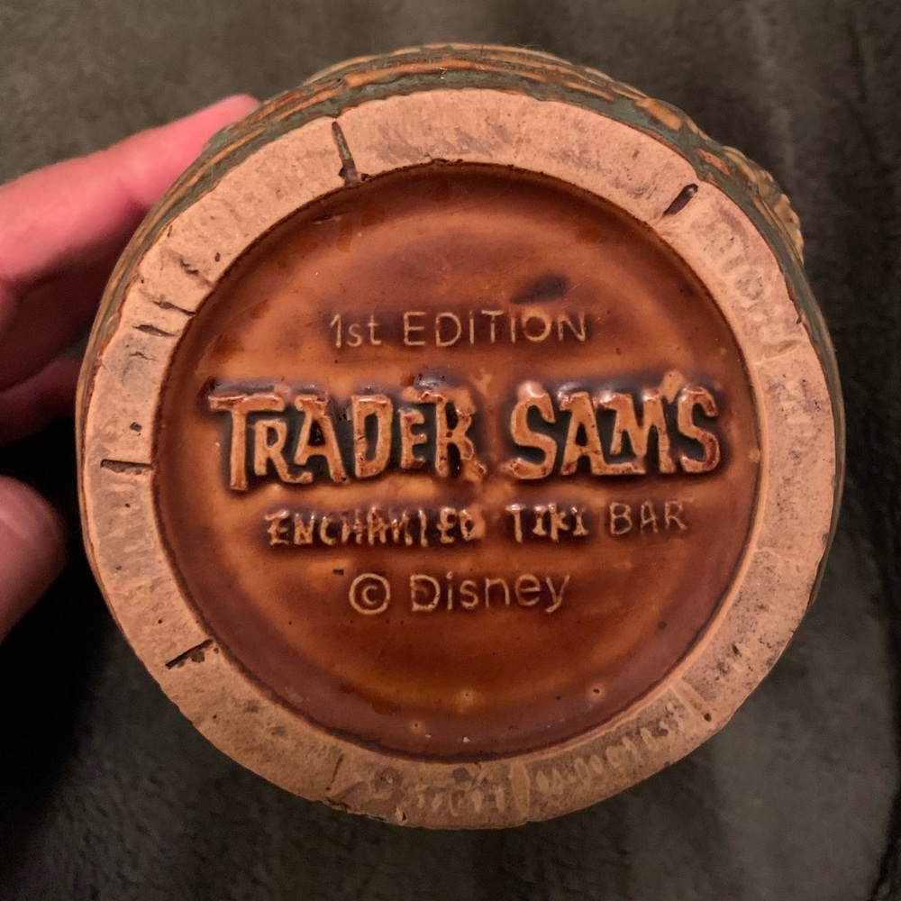 1st Edition Trader Sam’s Disney Tiki Mug